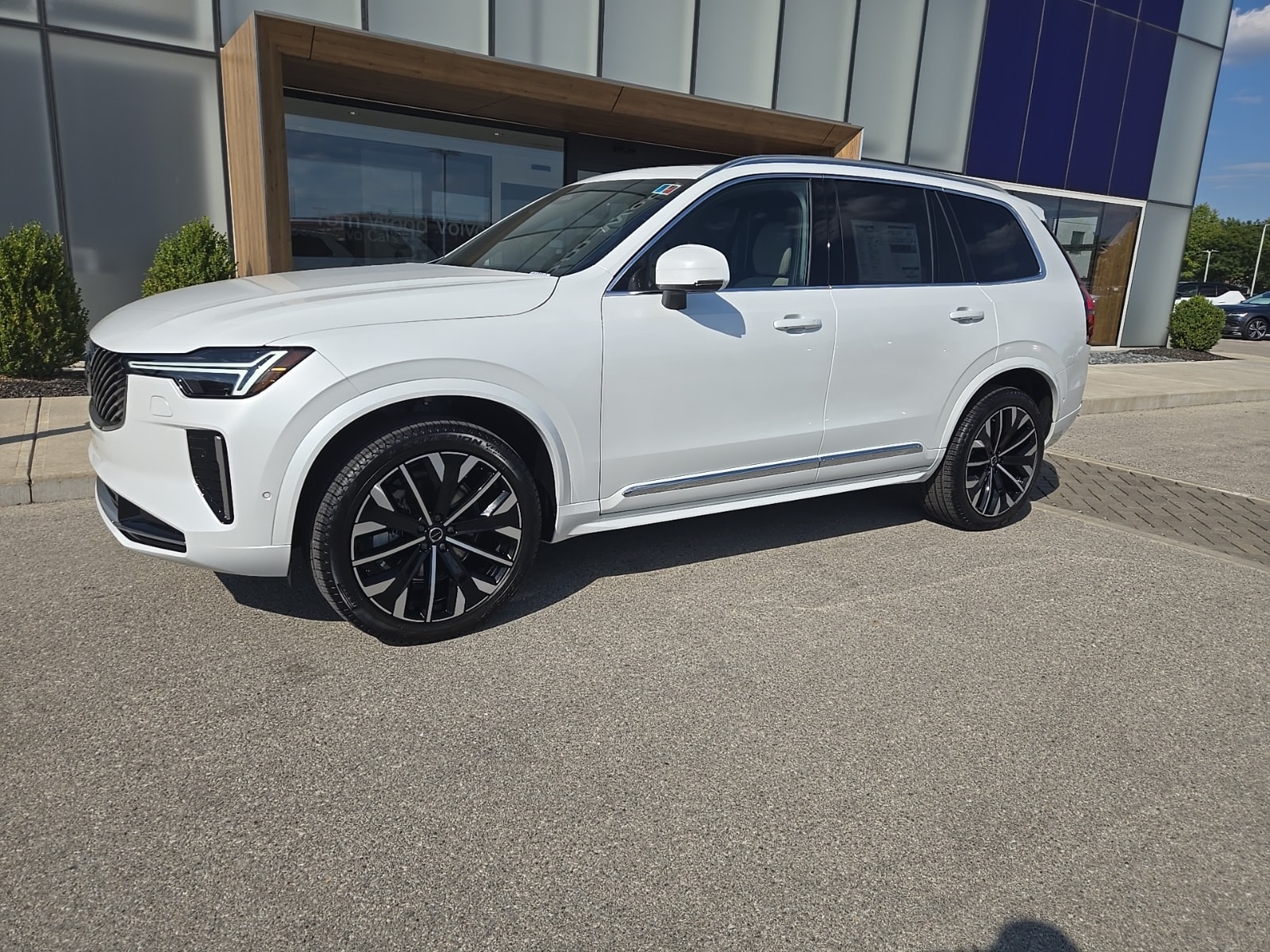 New 2026 Volvo XC90 B6 Plus 7-Seater
