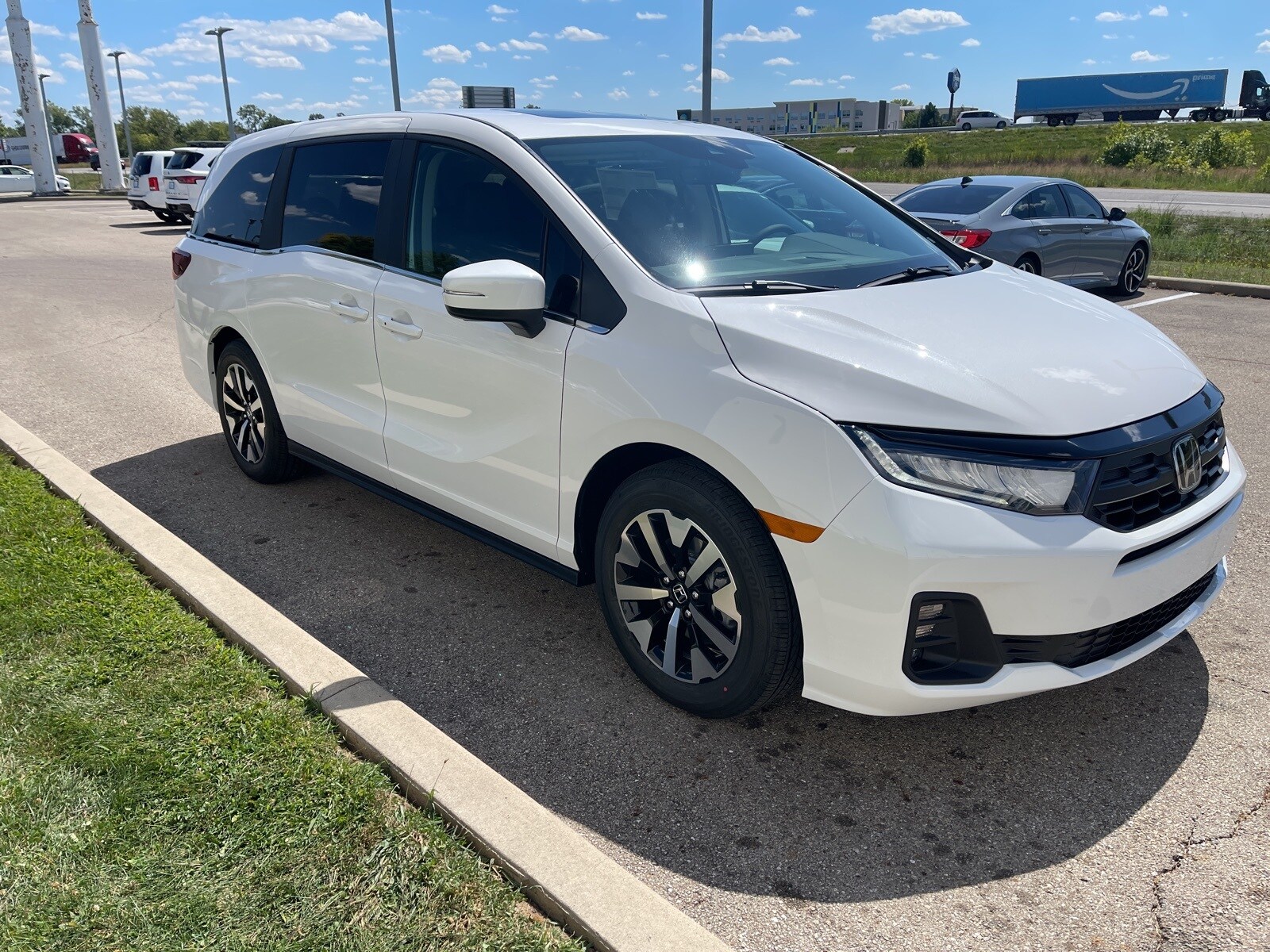 New 2026 Honda Odyssey EX-L