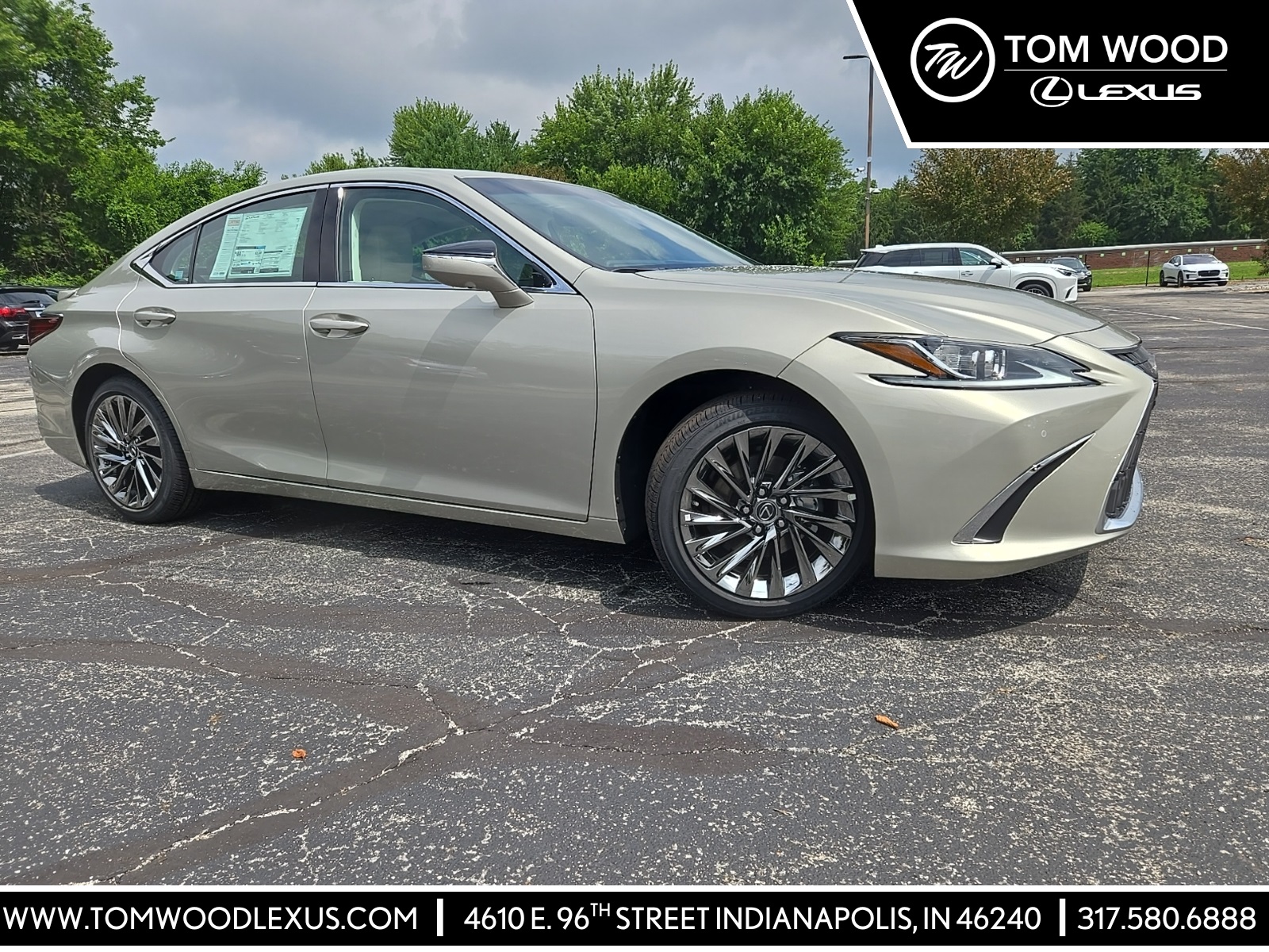 New 2025 Lexus ES 300h Luxury