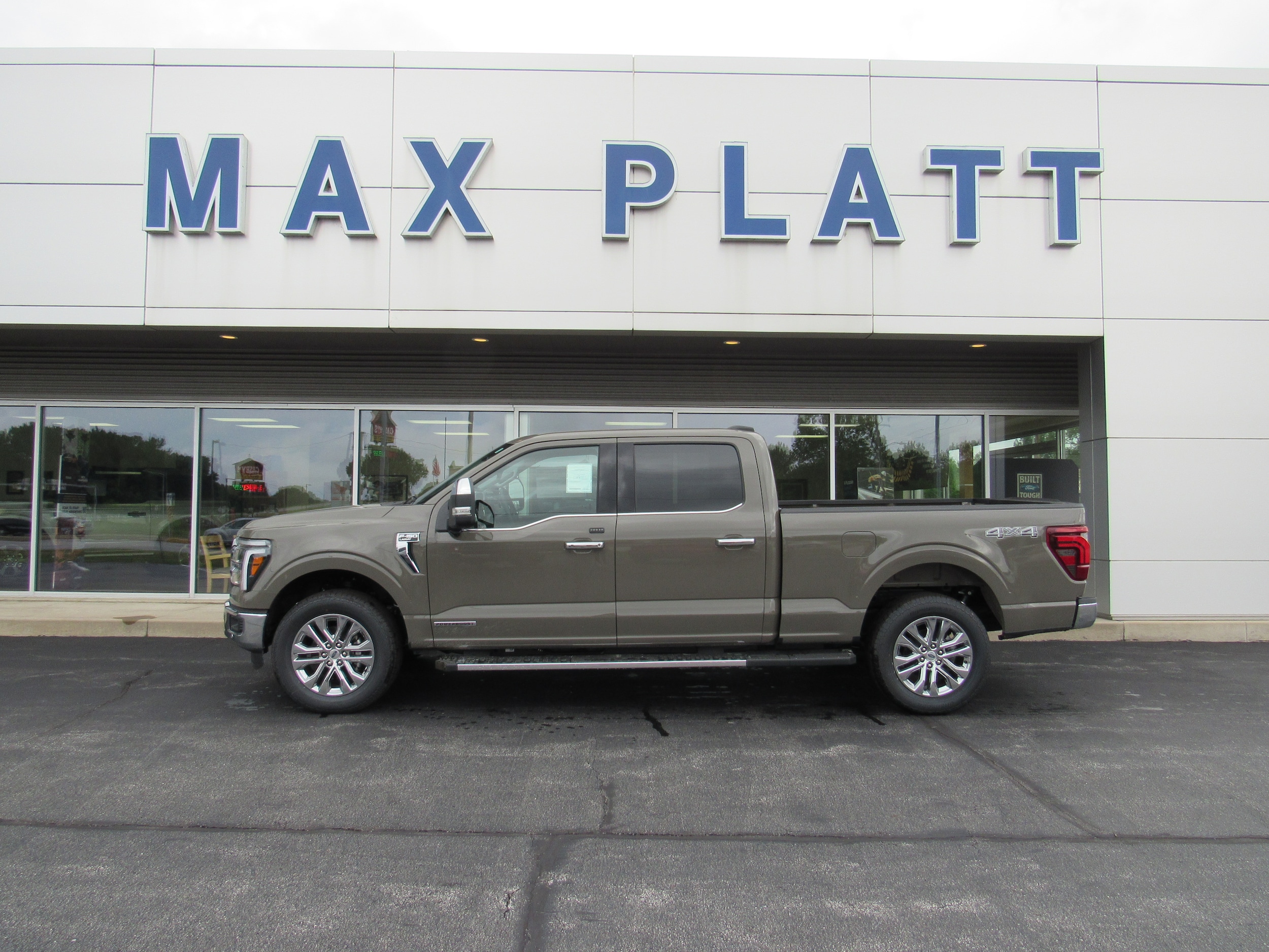 New 2025 Ford F-150 LARIAT
