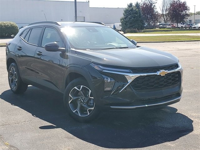 New 2025 Chevrolet Trax LT