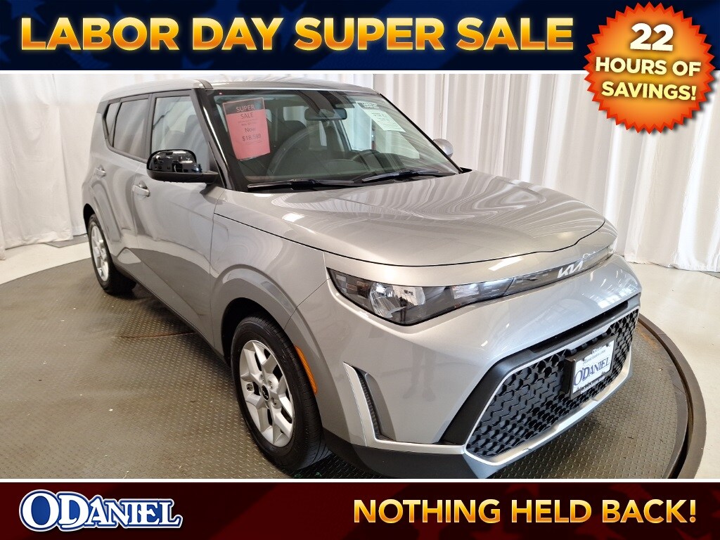 Used 2024 Kia Soul LX