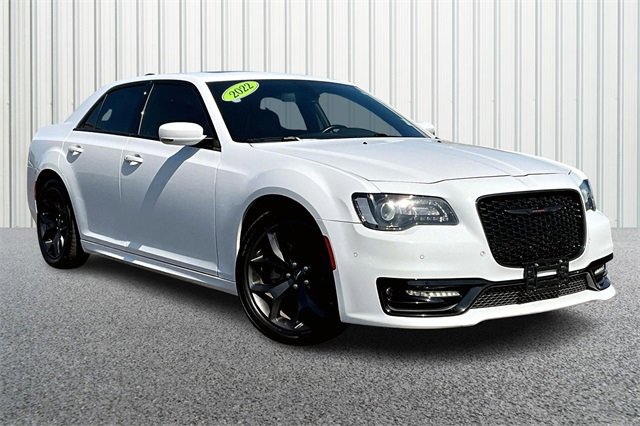 Used 2022 Chrysler 300 S