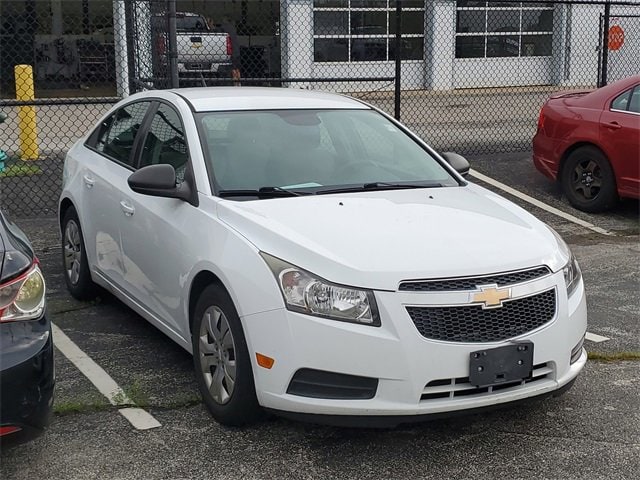 Used 2014 Chevrolet Cruze LS