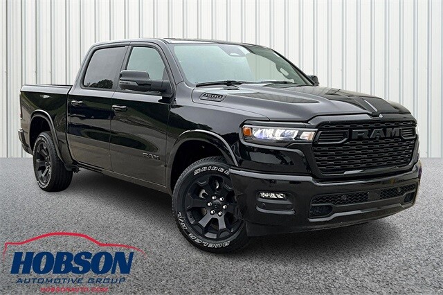 New 2025 Ram 1500 BIG HORN CREW CAB 4X4 5'7' BOX