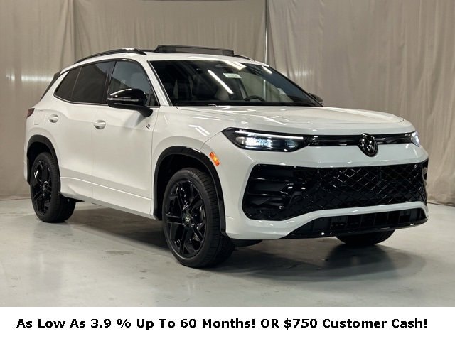 New 2025 Volkswagen Tiguan 2.0T SE R-Line Black