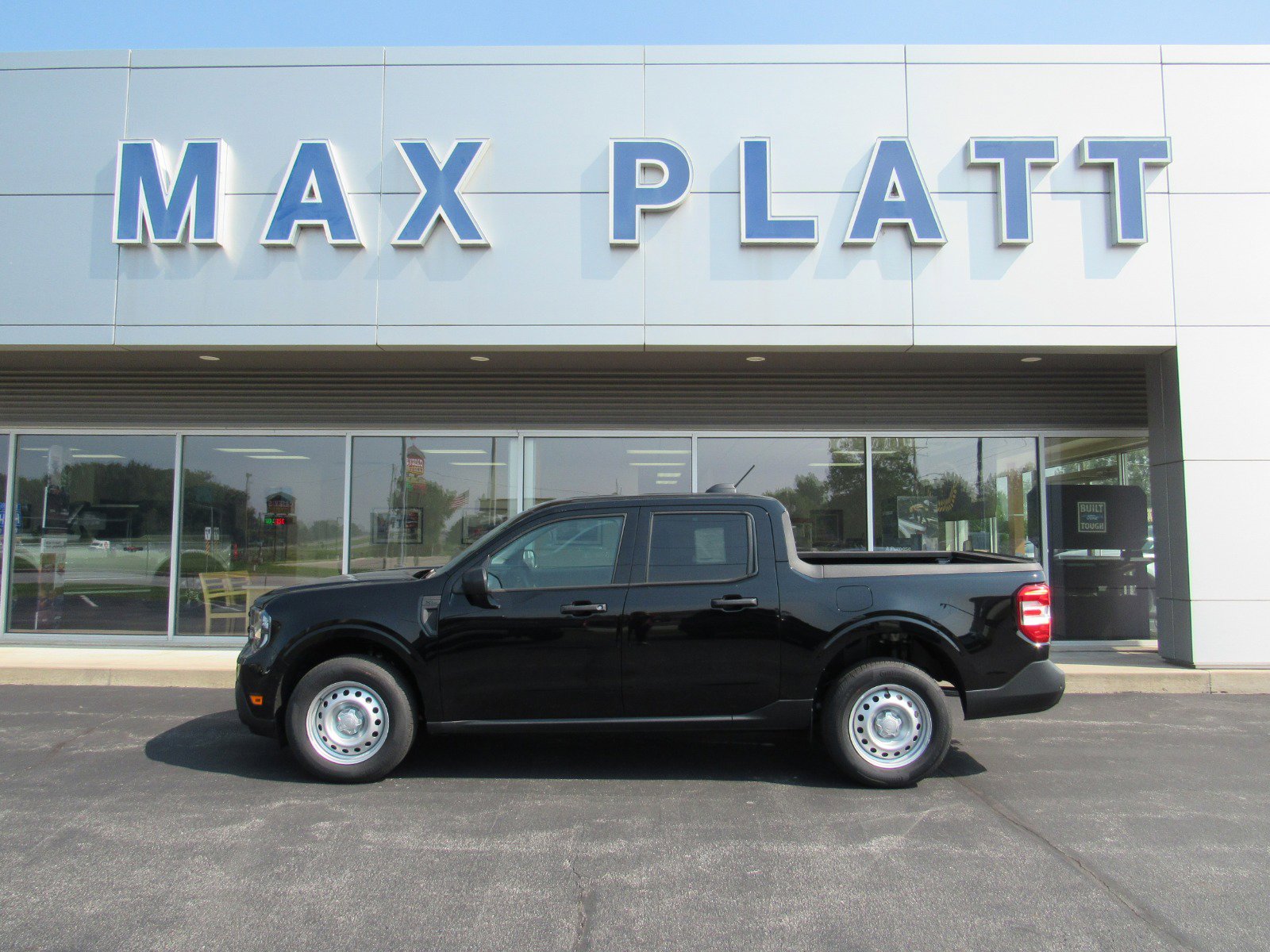 New 2025 Ford Maverick XL