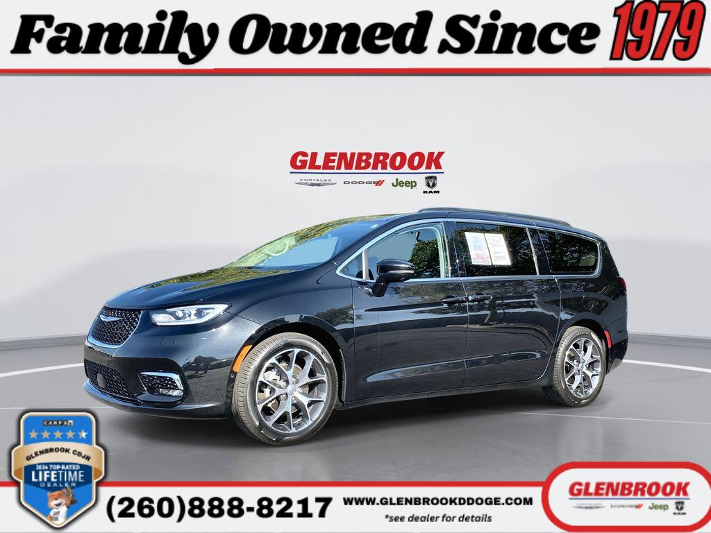 Used 2022 Chrysler Pacifica Touring L