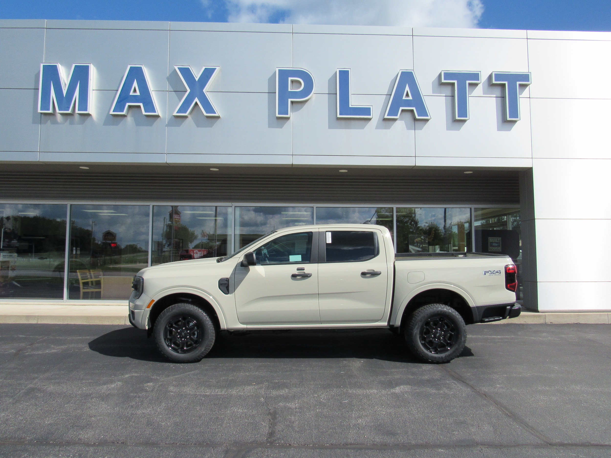New 2025 Ford Ranger XLT