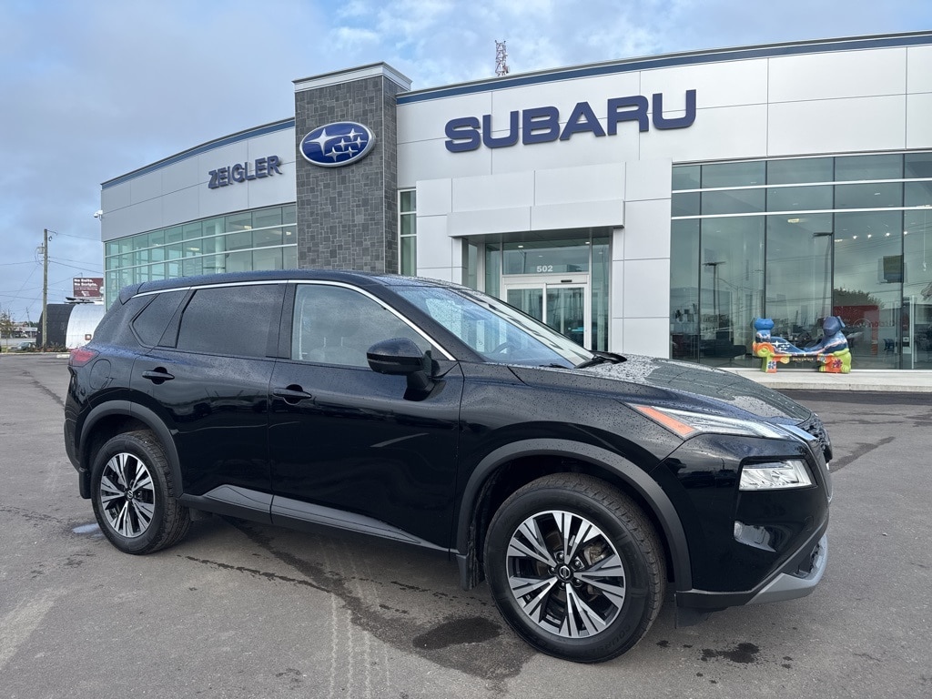 Used 2021 Nissan Rogue SV
