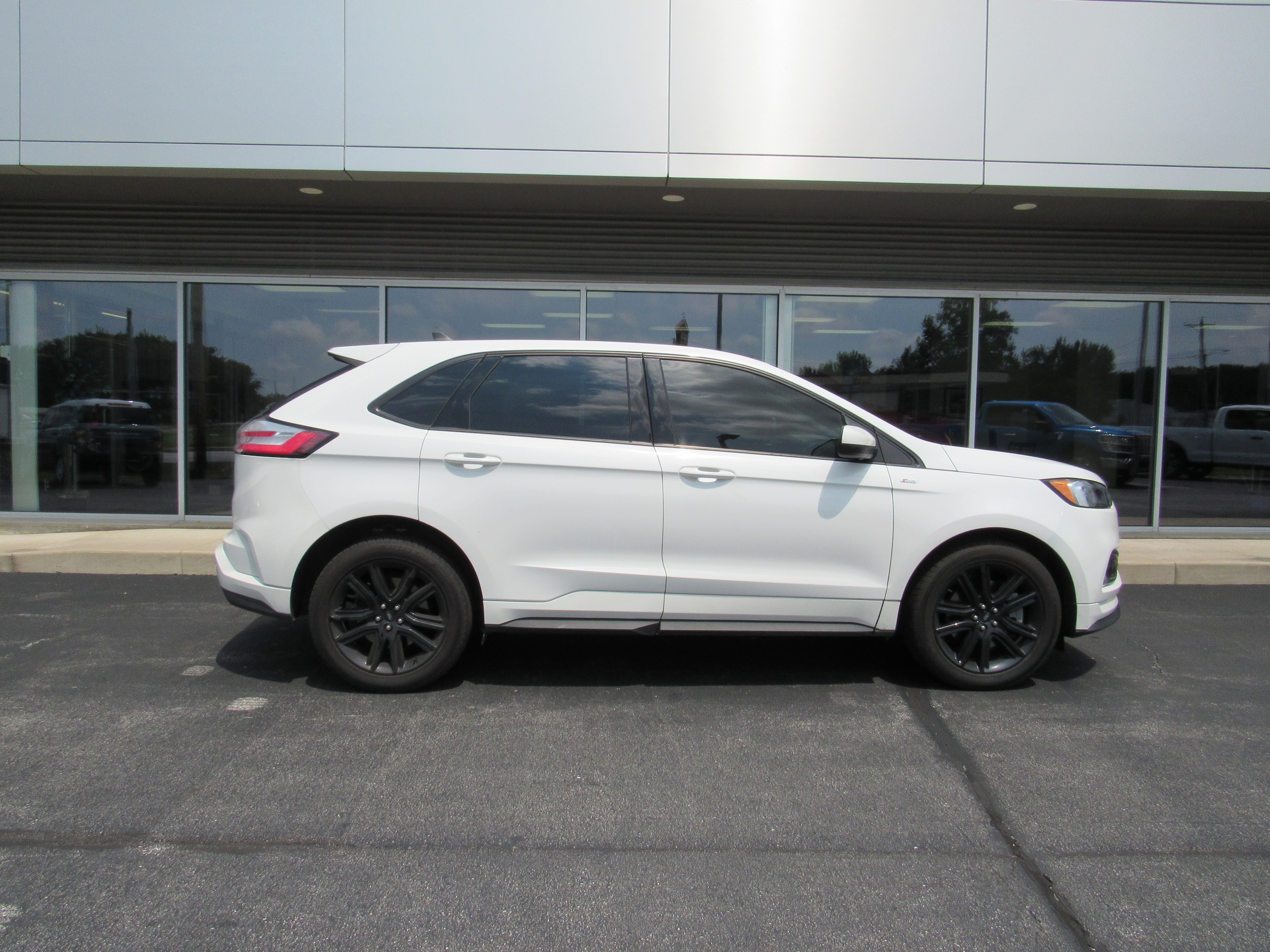 Used 2022 Ford Edge ST-Line