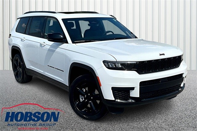 New 2025 Jeep Grand Cherokee L ALTITUDE X 4X4