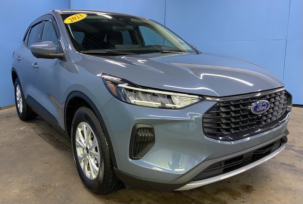 Used 2023 Ford Escape Active