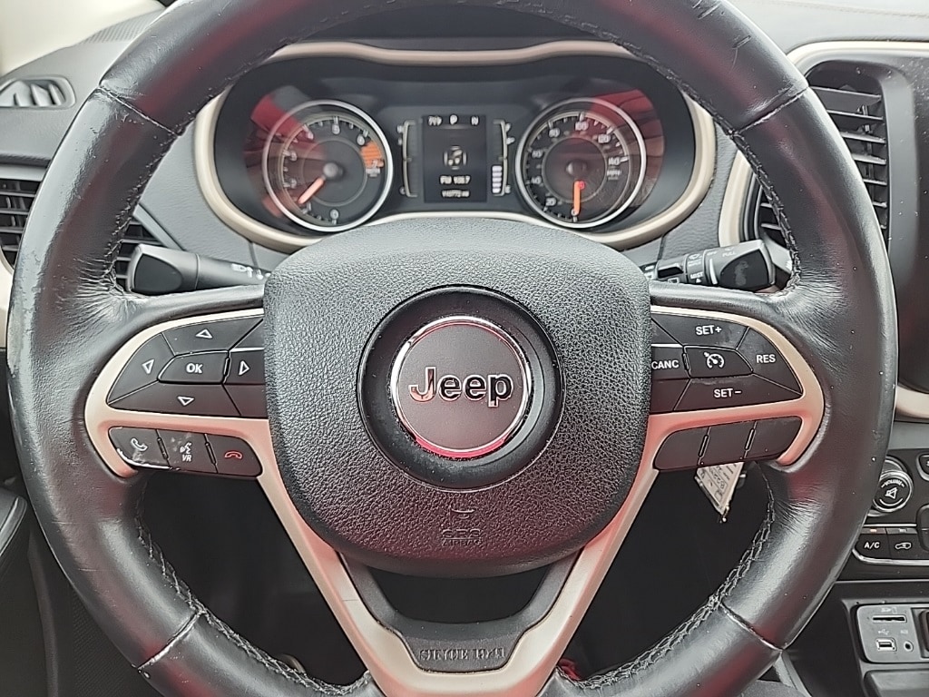 Used 2016 Jeep Cherokee Latitude