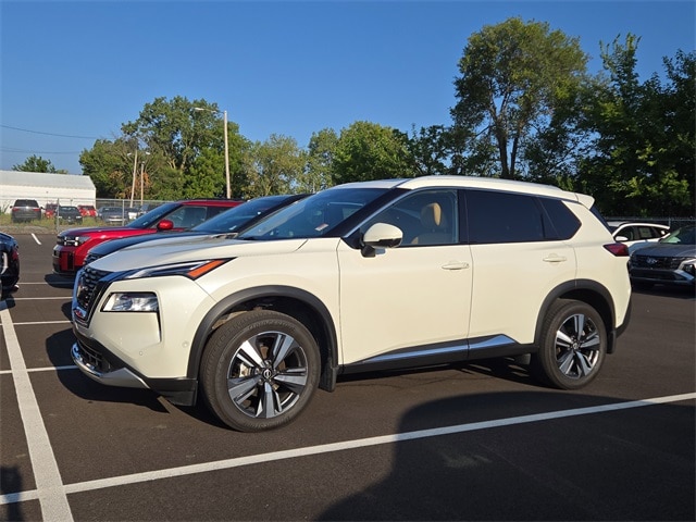 Used 2023 Nissan Rogue Platinum