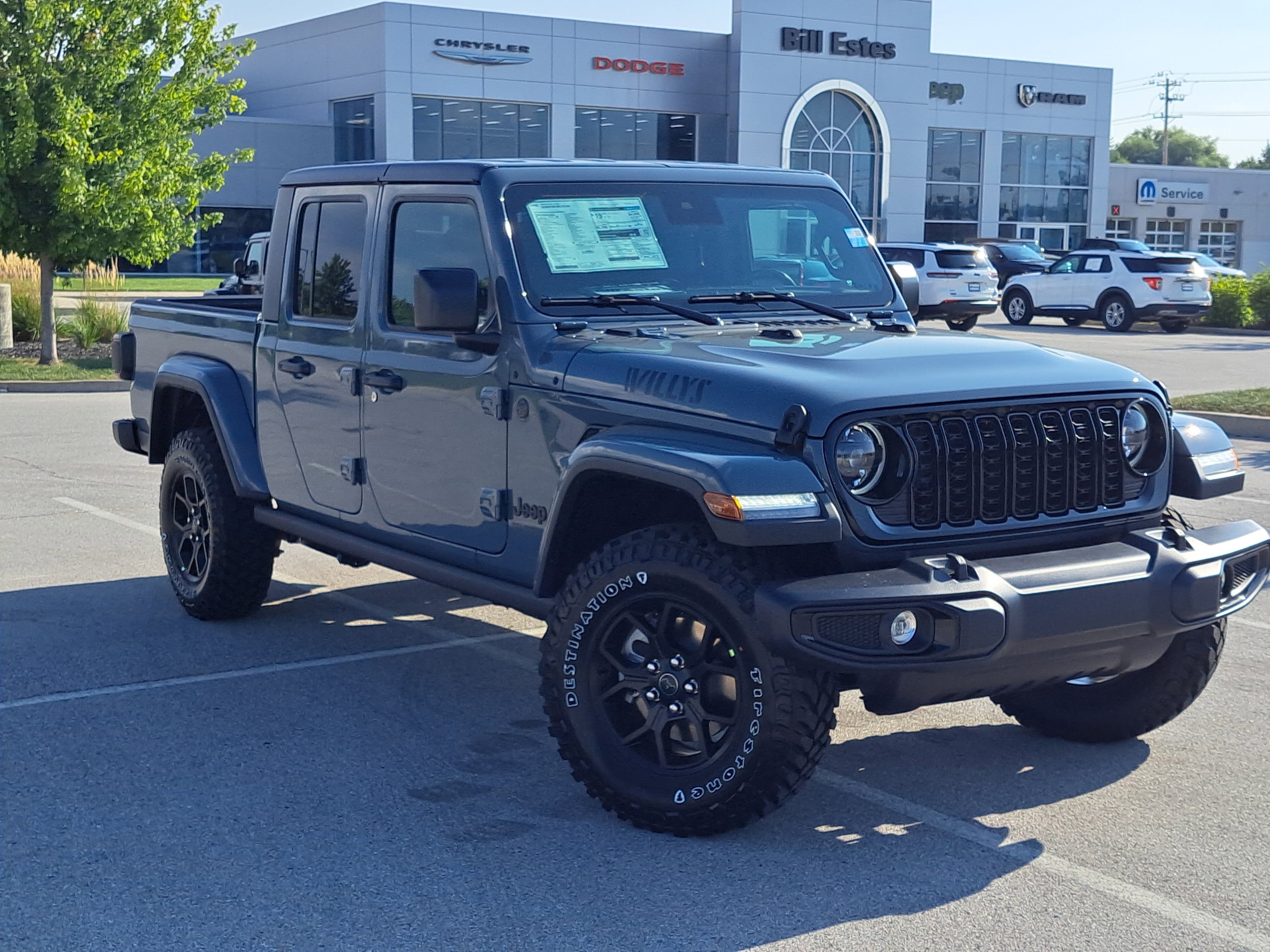 New 2025 Jeep Gladiator WILLYS 4X4