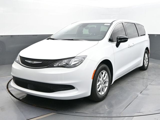 New 2025 Chrysler Voyager LX