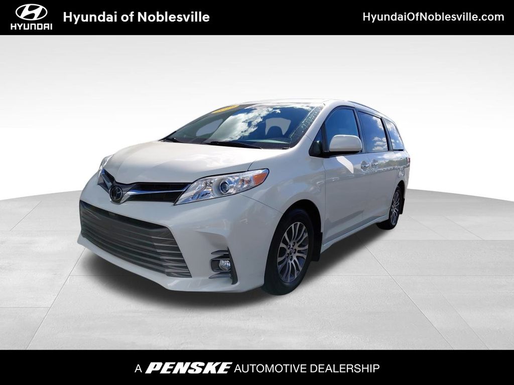 Used 2019 Toyota Sienna XLE