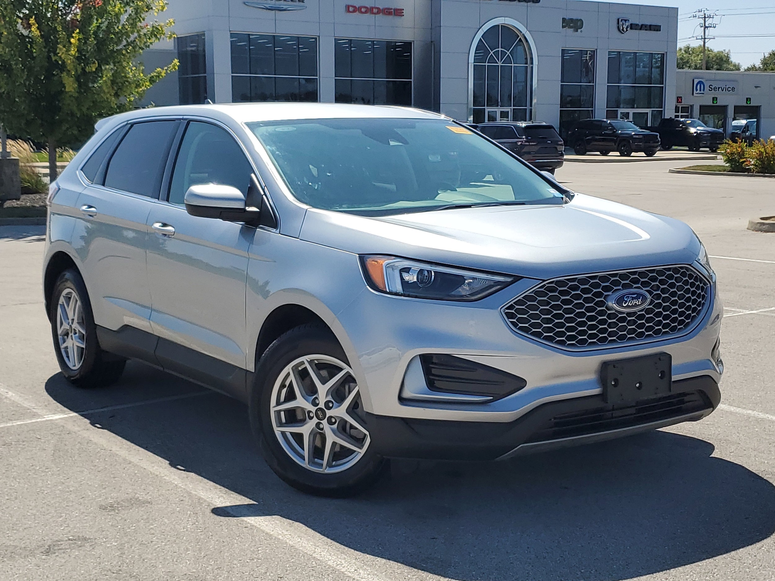 Used 2024 Ford Edge