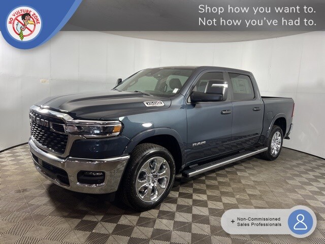 New 2025 Ram 1500 BIG HORN CREW CAB 4X4 5'7' BOX