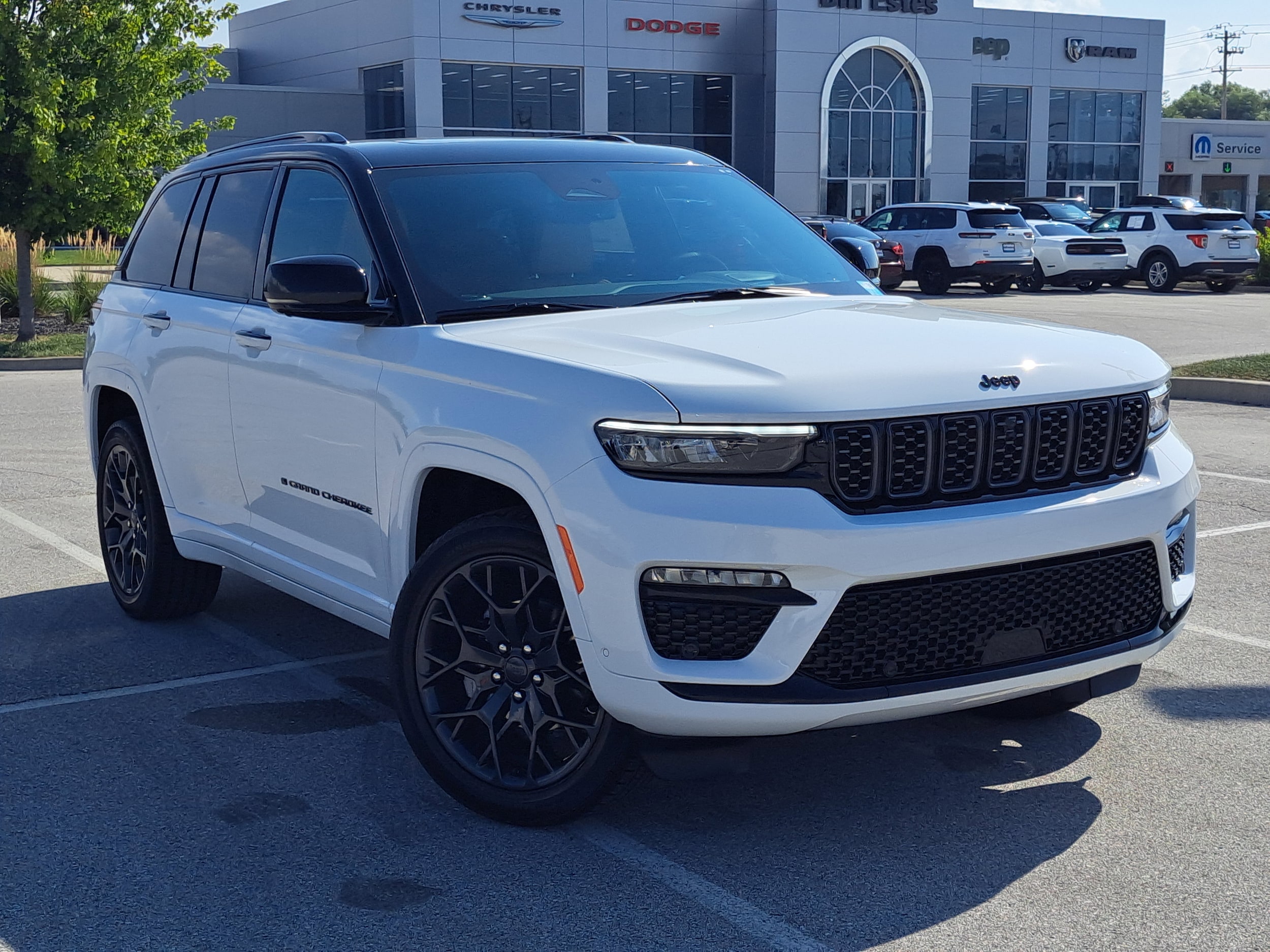 New 2025 Jeep Grand Cherokee SUMMIT RESERVE 4X4