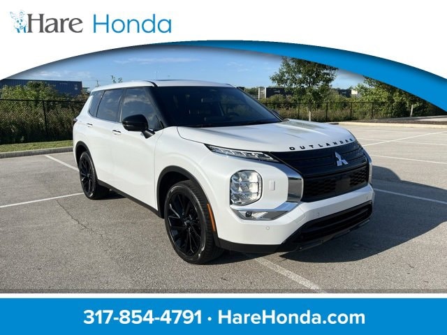 Used 2024 Mitsubishi Outlander SE