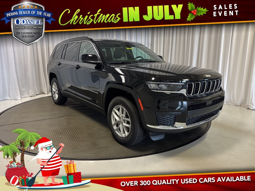 New 2025 Jeep Grand Cherokee L LAREDO X 4X4
