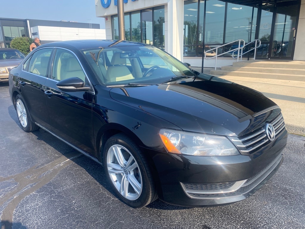 Used 2014 Volkswagen Passat 1.8T SE