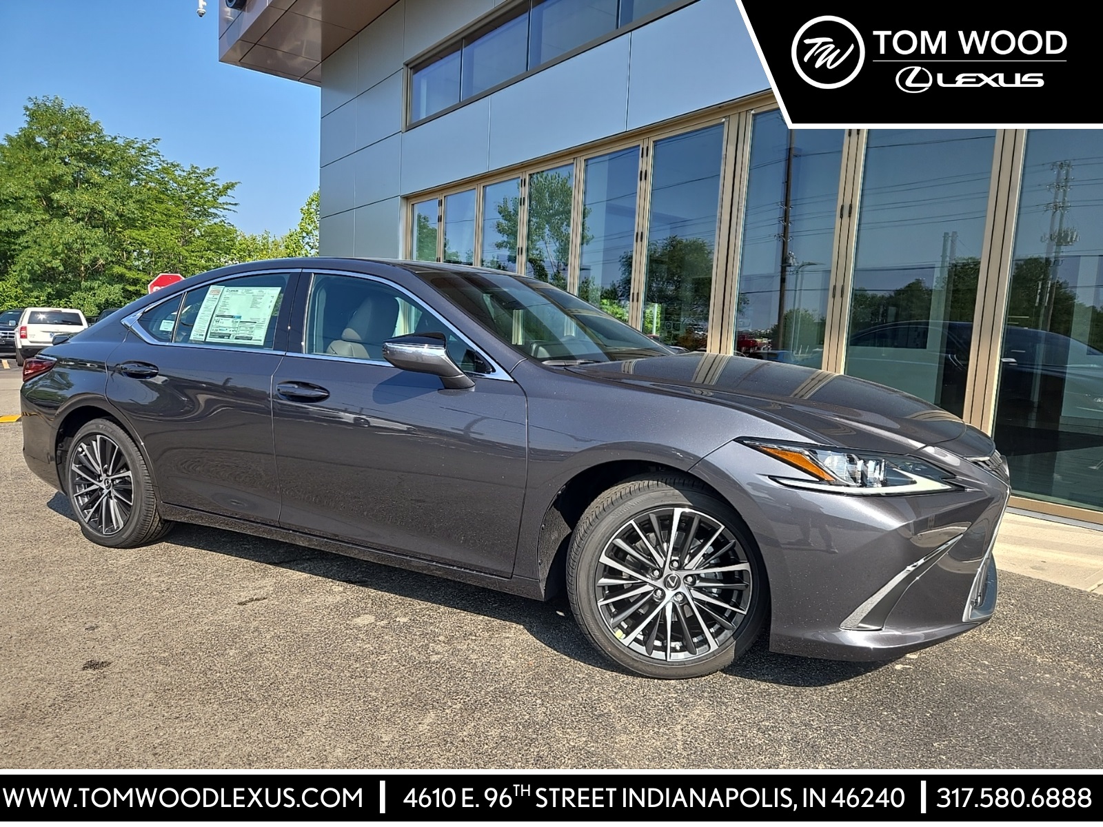 New 2025 Lexus ES 300h