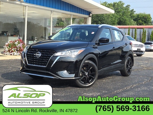 Used 2023 Nissan Kicks SV