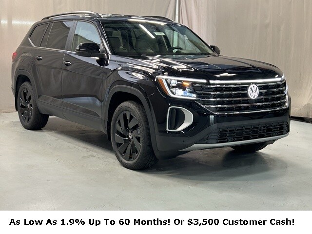 New 2025 Volkswagen Atlas 2.0T SE w/Technology
