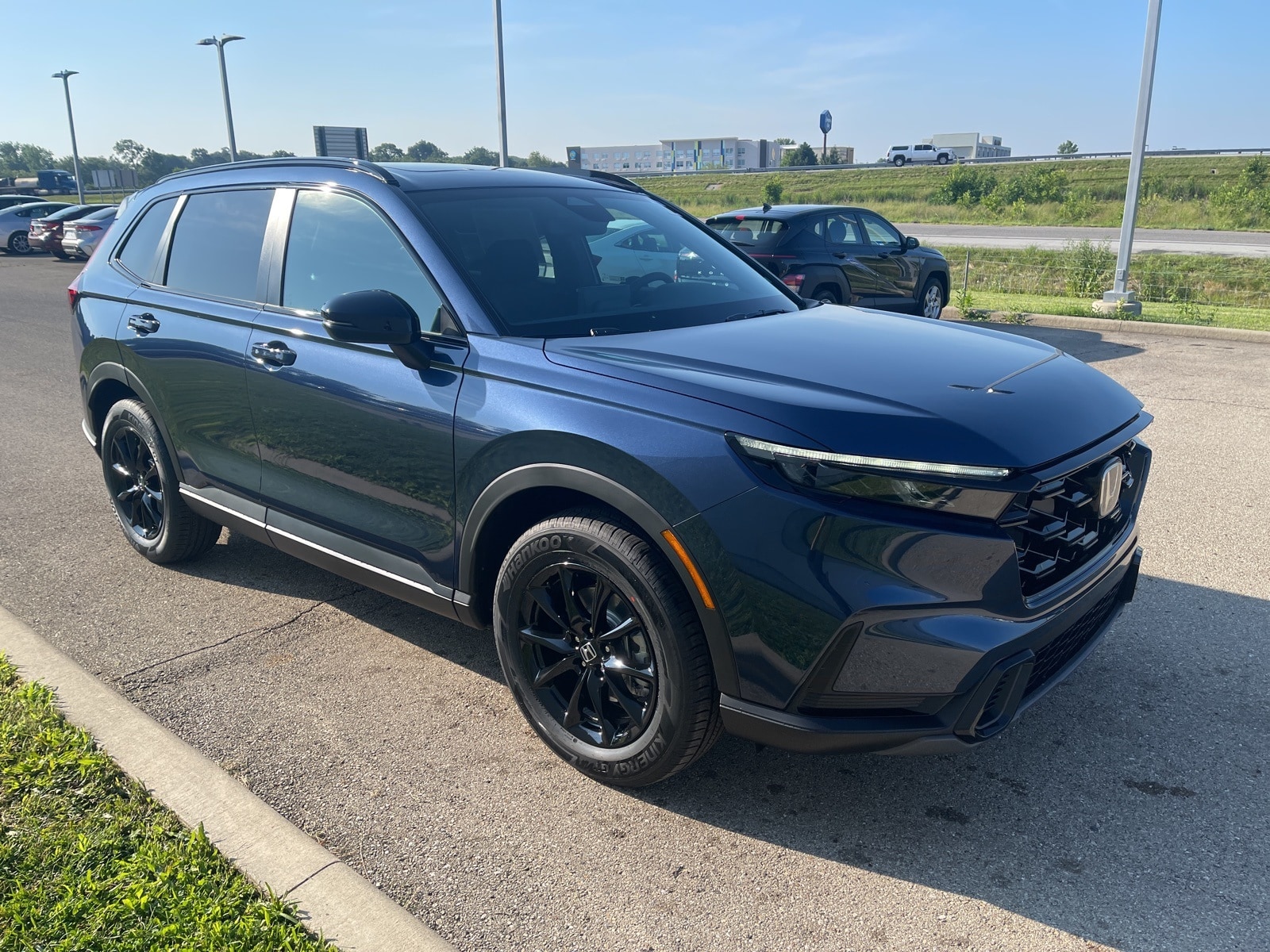 New 2026 Honda CR-V Hybrid Sport
