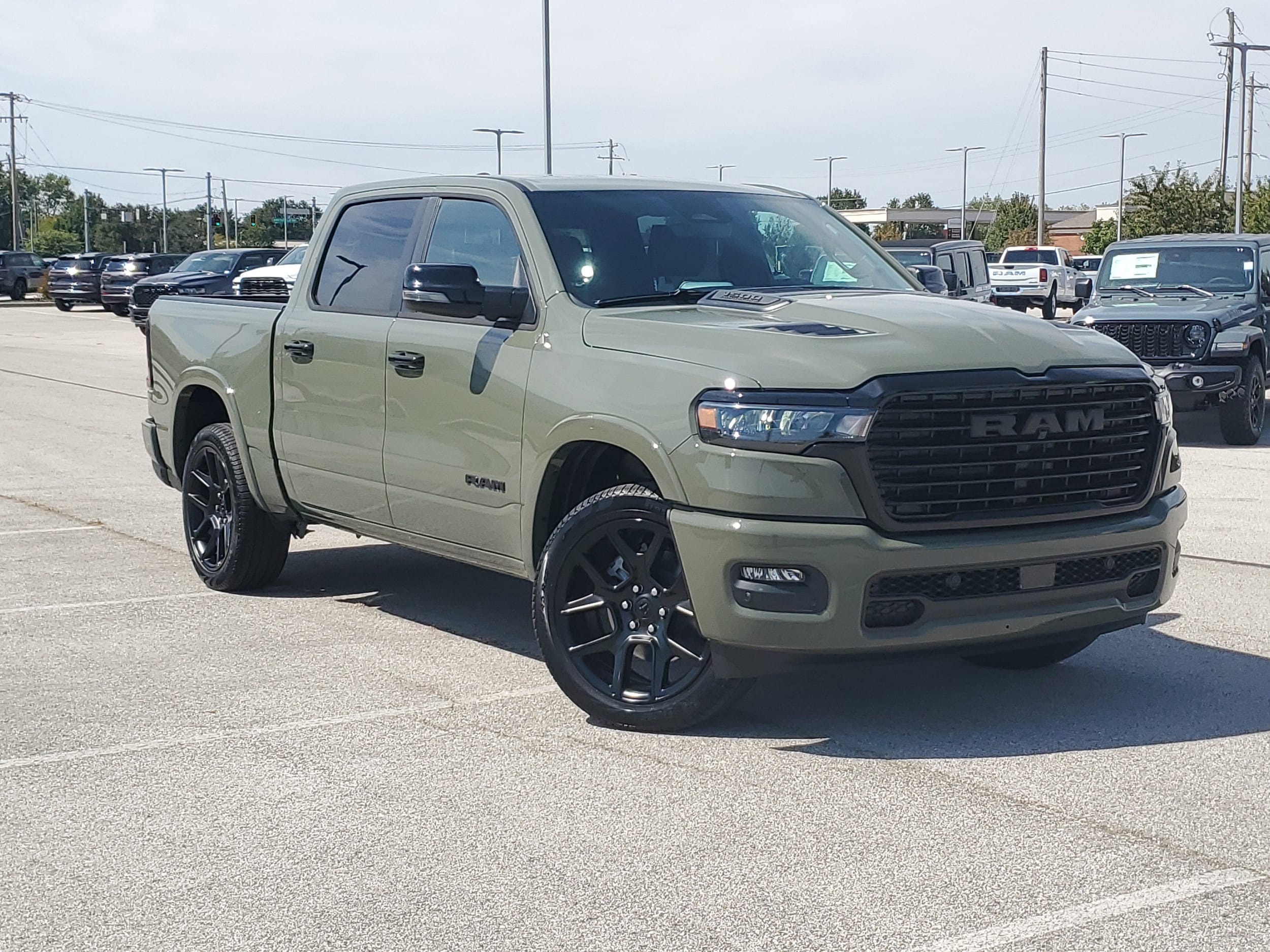New 2026 Ram 1500 LARAMIE CREW CAB 4X4 5'7 BOX