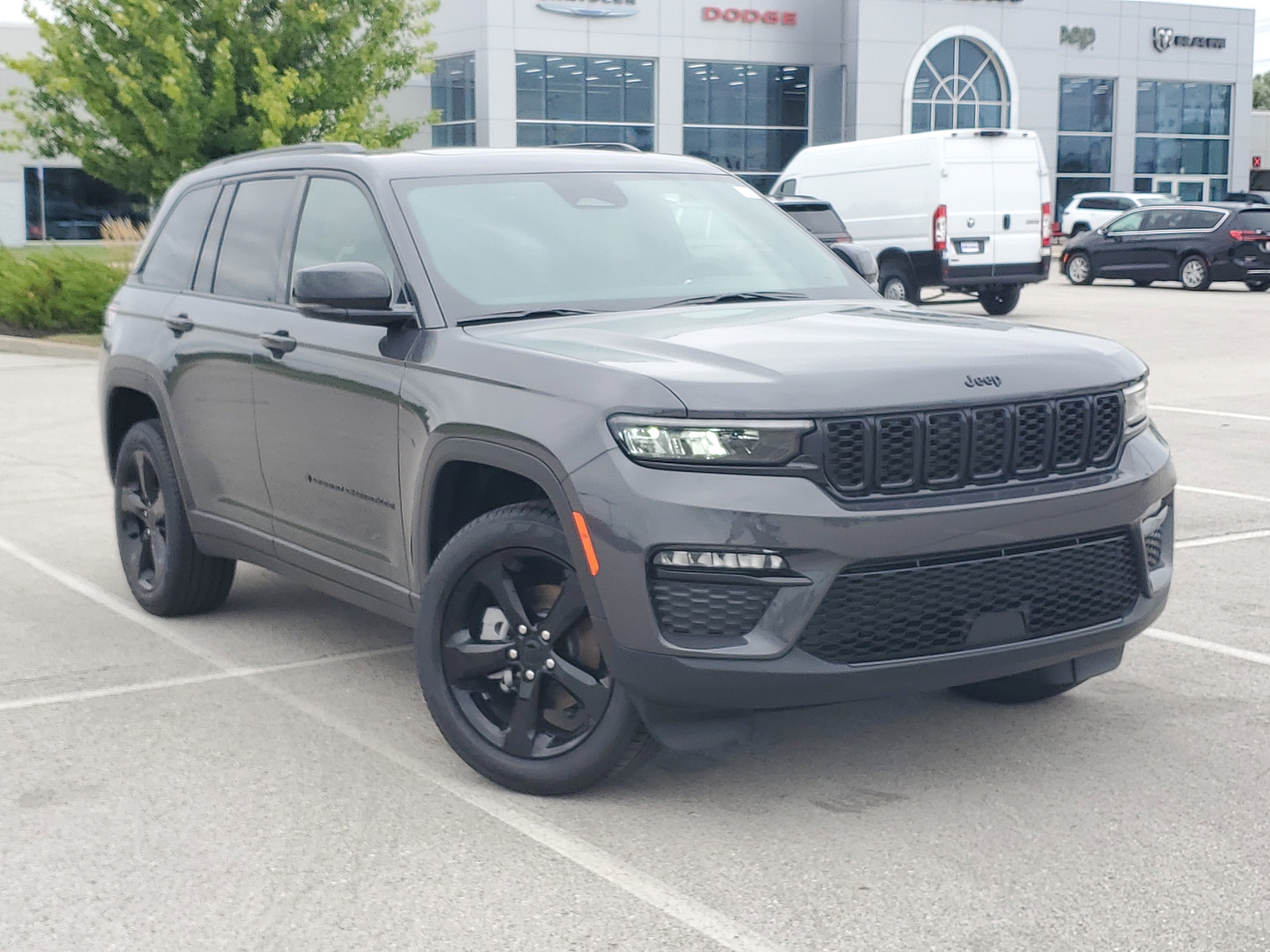 New 2025 Jeep Grand Cherokee Limited