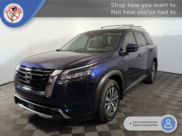 New 2025 Nissan Pathfinder SL
