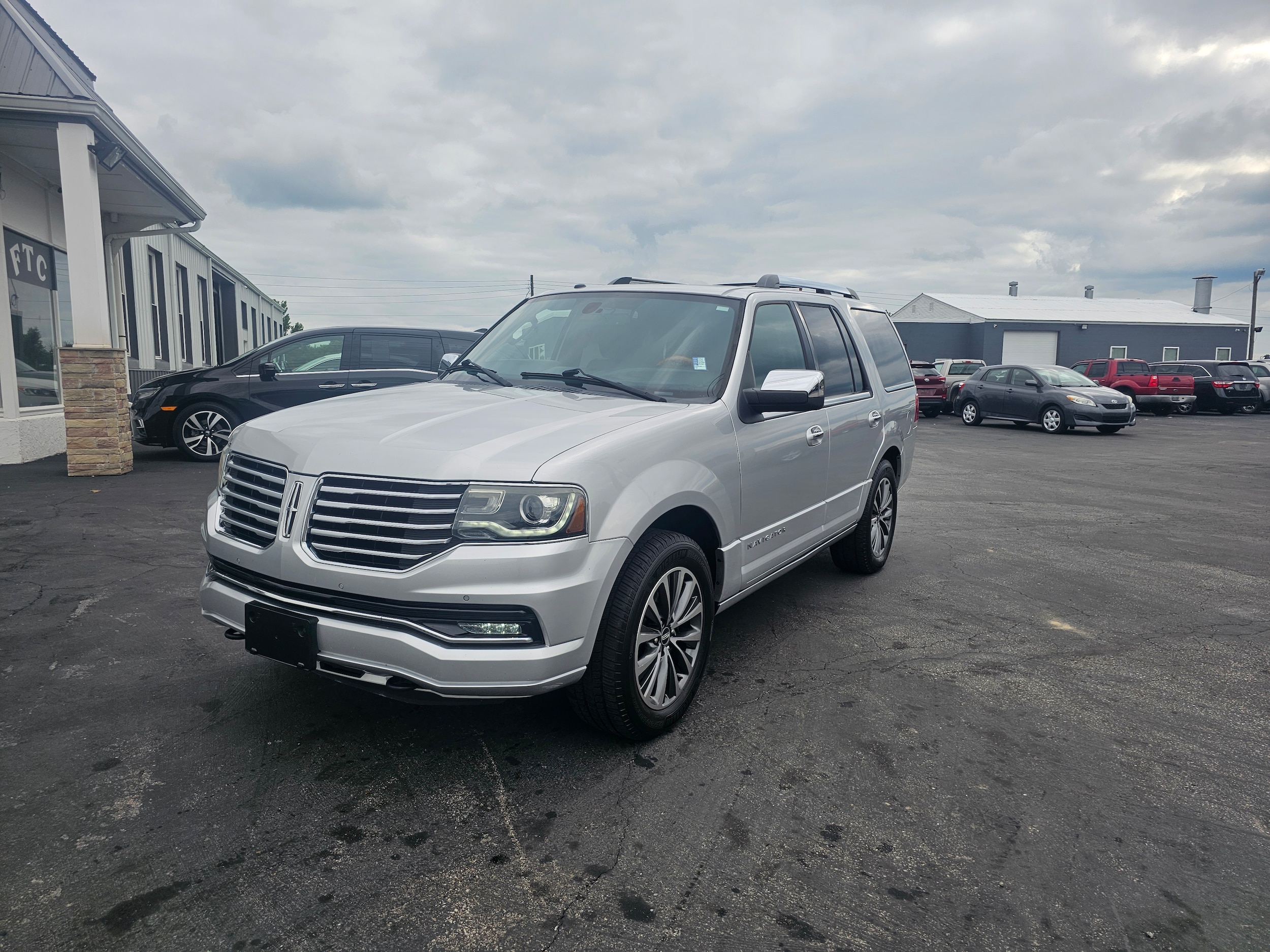 Used 2015 Lincoln Navigator