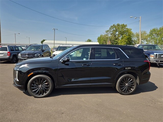 Used 2025 Hyundai Palisade Calligraphy Night Edition