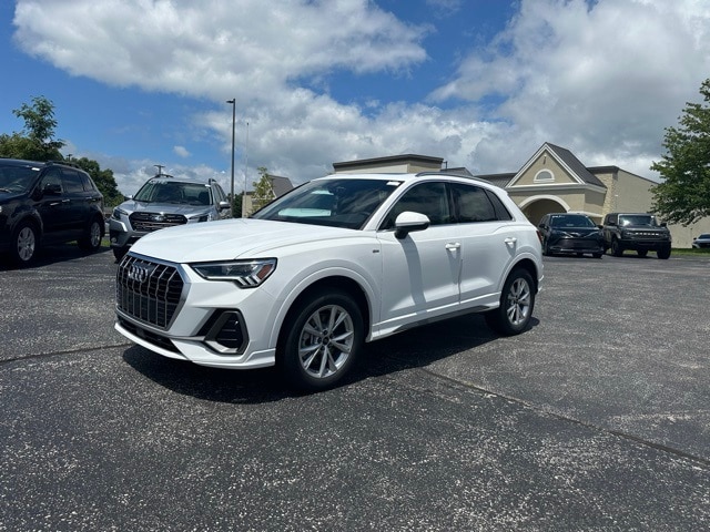 New 2025 Audi Q3 45 S line Premium