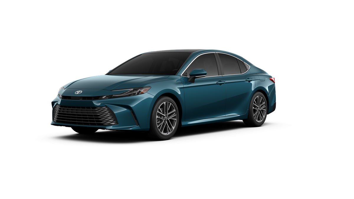 New 2025 Toyota Camry XLE