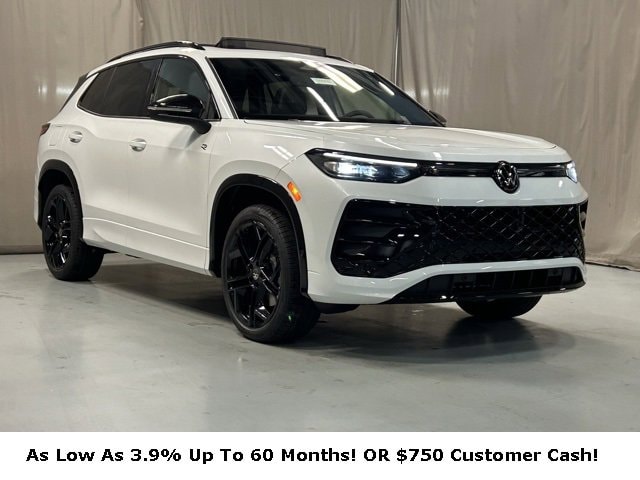 New 2025 Volkswagen Tiguan 2.0T SE R-Line Black