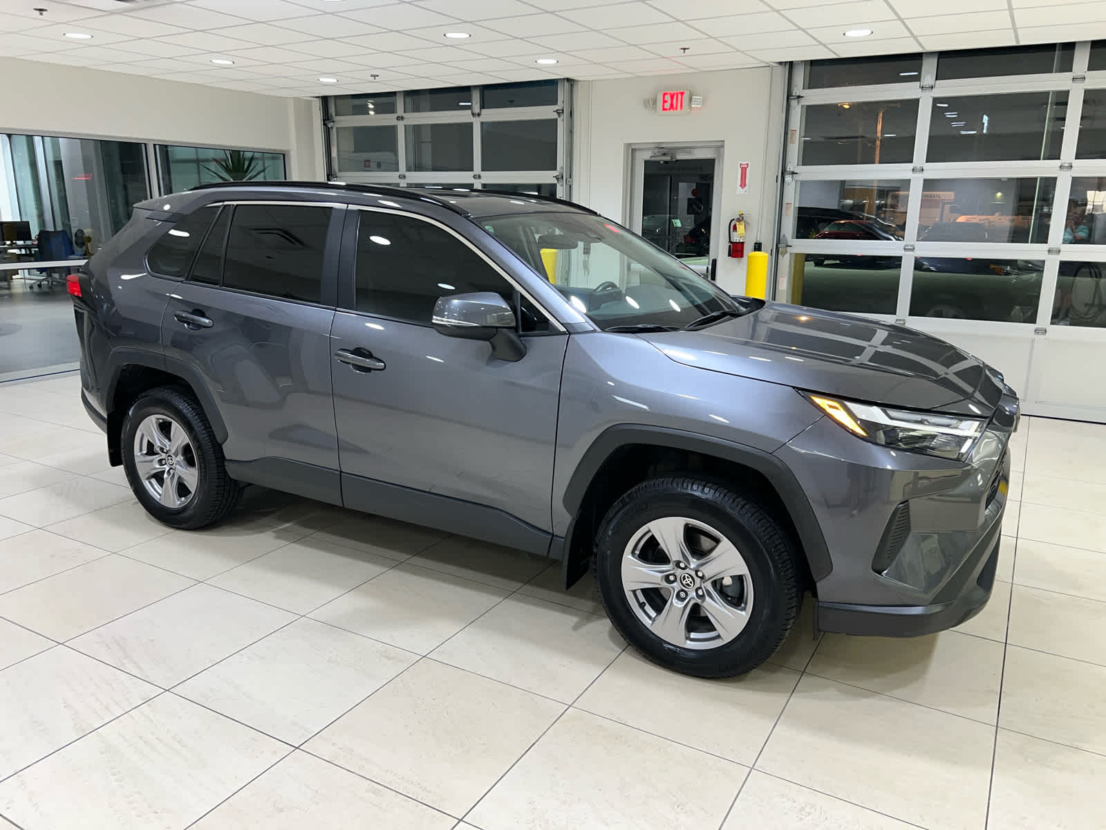 Used 2022 Toyota RAV4 XLE
