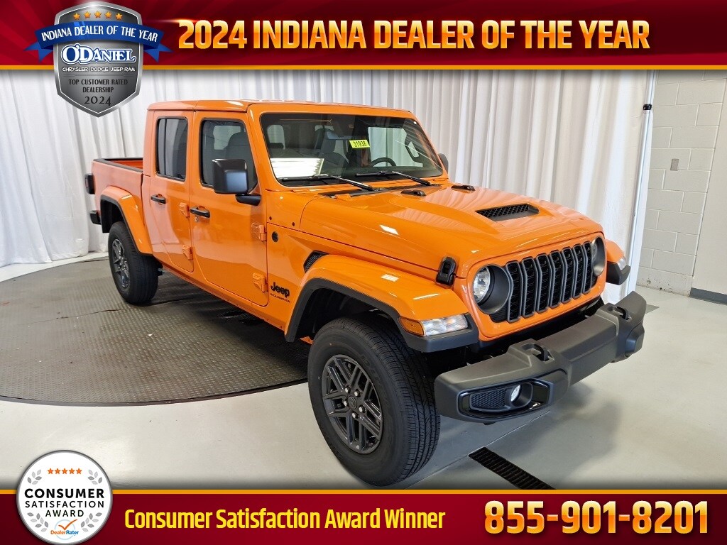 New 2025 Jeep Gladiator SPORT S 4X4
