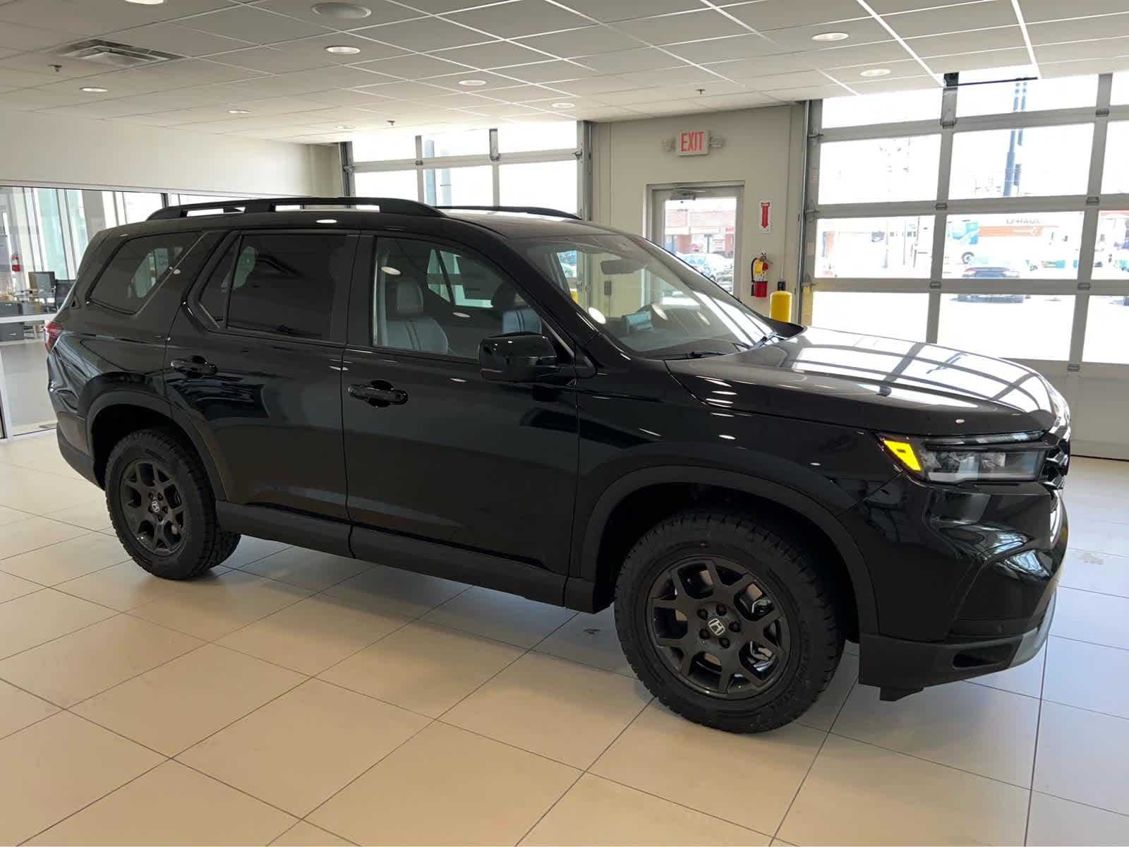 New 2025 Honda Pilot TrailSport