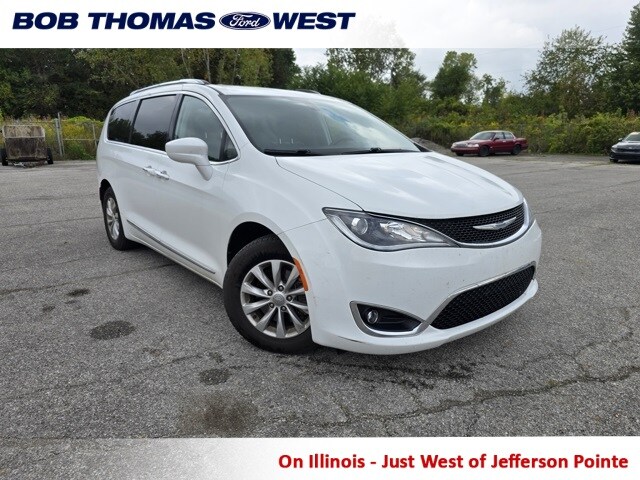Used 2018 Chrysler Pacifica Touring L