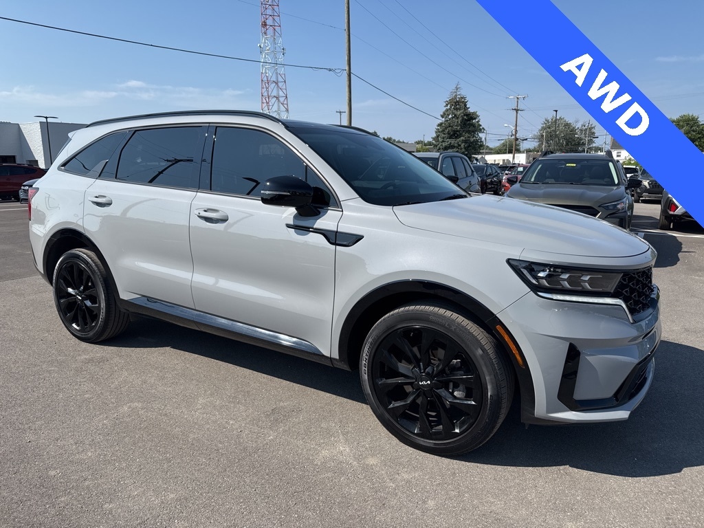 Used 2023 Kia Sorento SX
