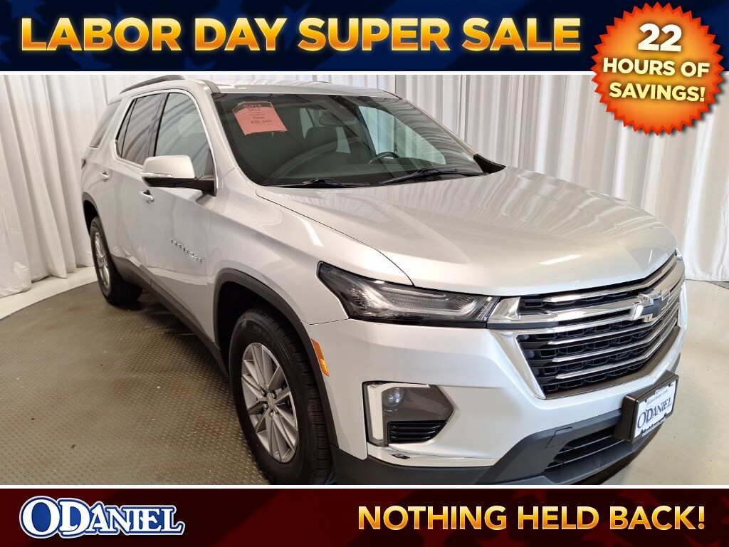 Used 2022 Chevrolet Traverse LT Cloth w/1LT