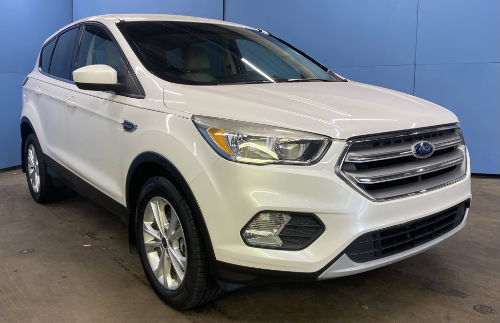 Used 2017 Ford Escape SE
