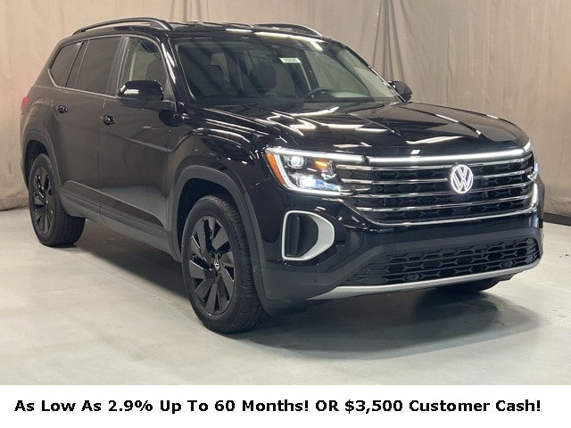 New 2025 Volkswagen Atlas 2.0T SE w/Technology