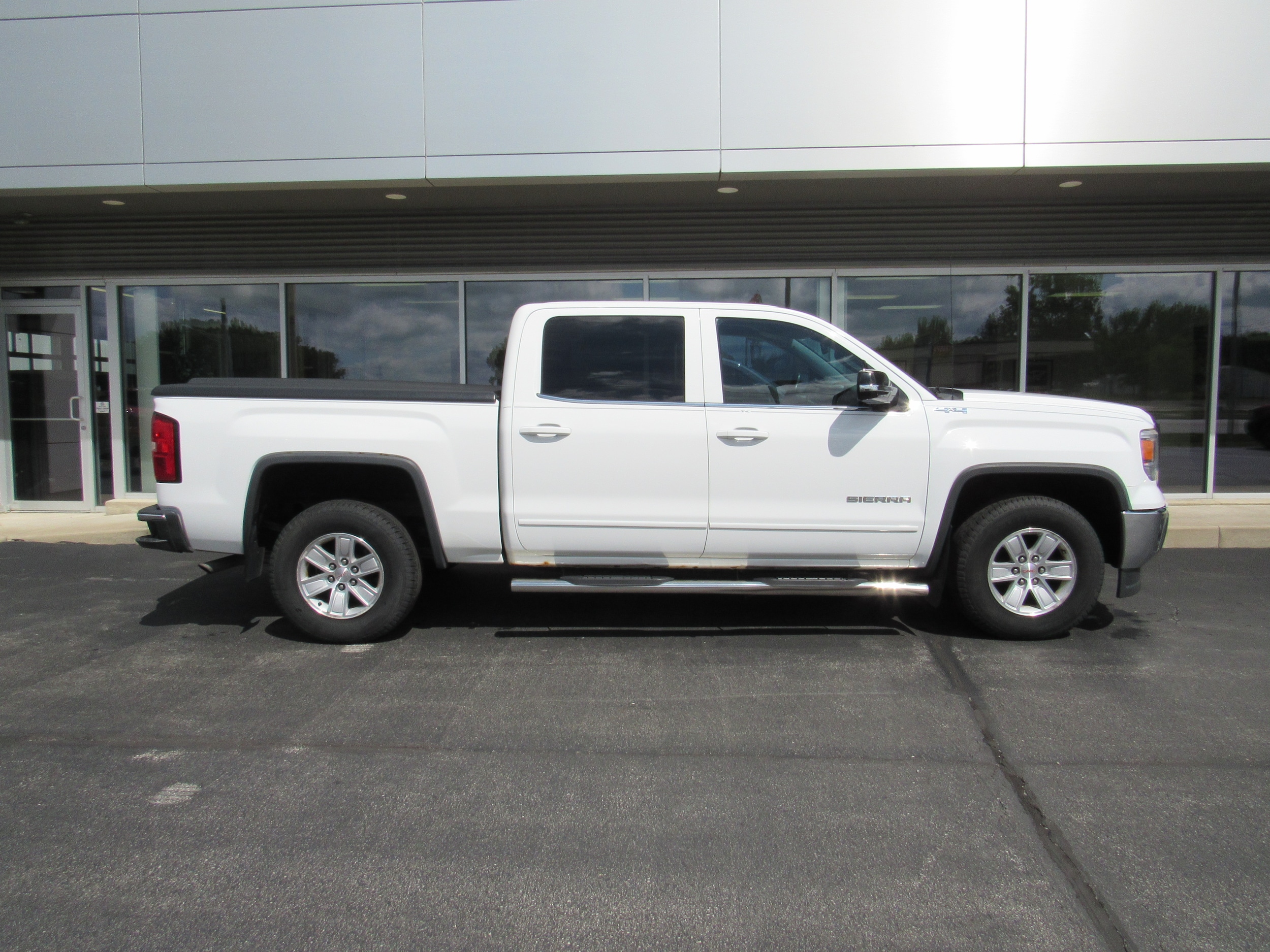 Used 2014 GMC Sierra 1500 SLE
