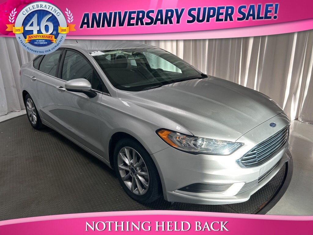 Used 2017 Ford Fusion SE
